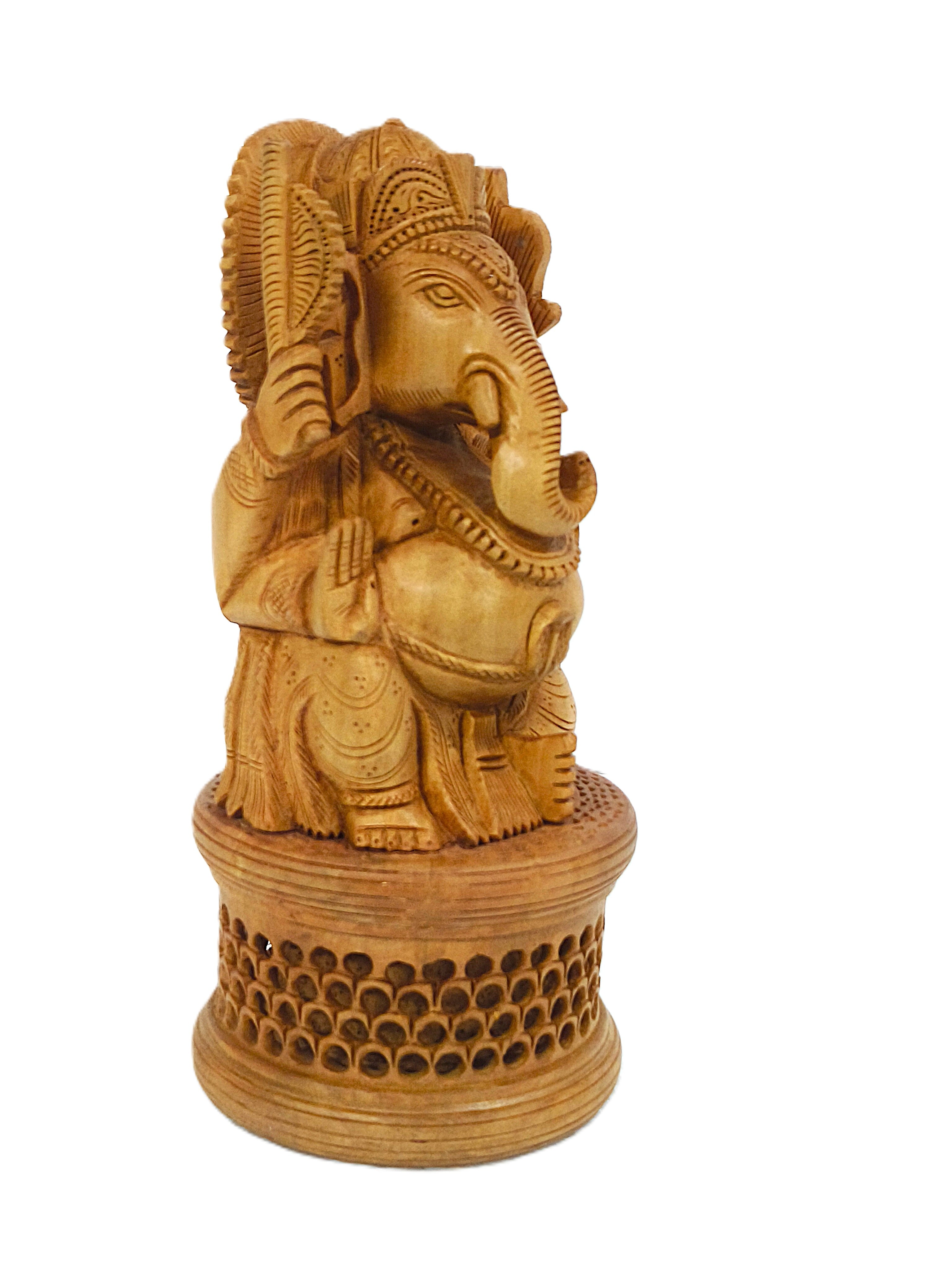 Vighnaharta Grace – Handcrafted Wooden Lord Ganesha