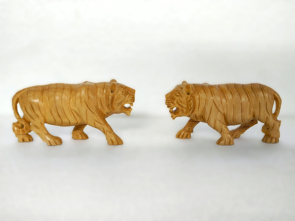 Elegant Wooden Tiger Decor Set – Handmade Carved Wildlife Sculptures