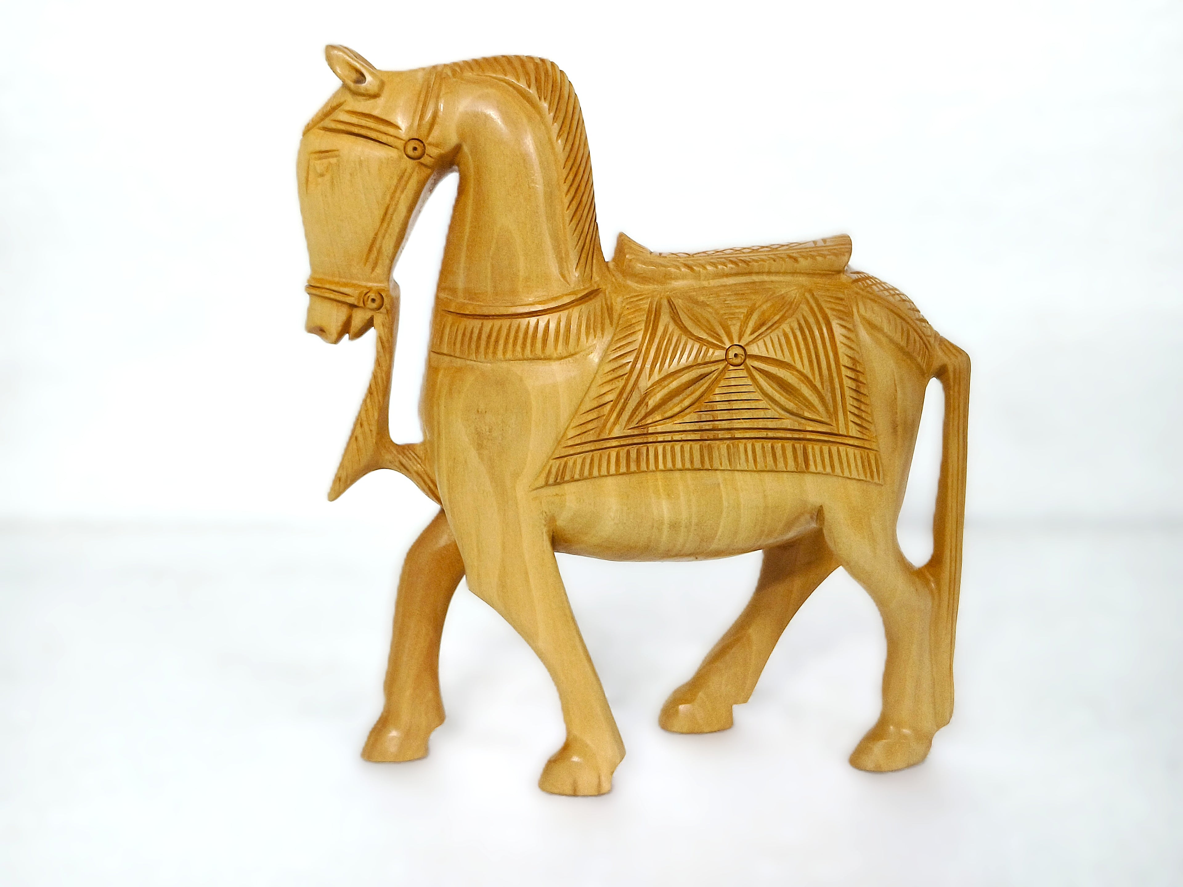 Rustic Wooden Horse Sculptures – Decorative Handmade Animal Figurines