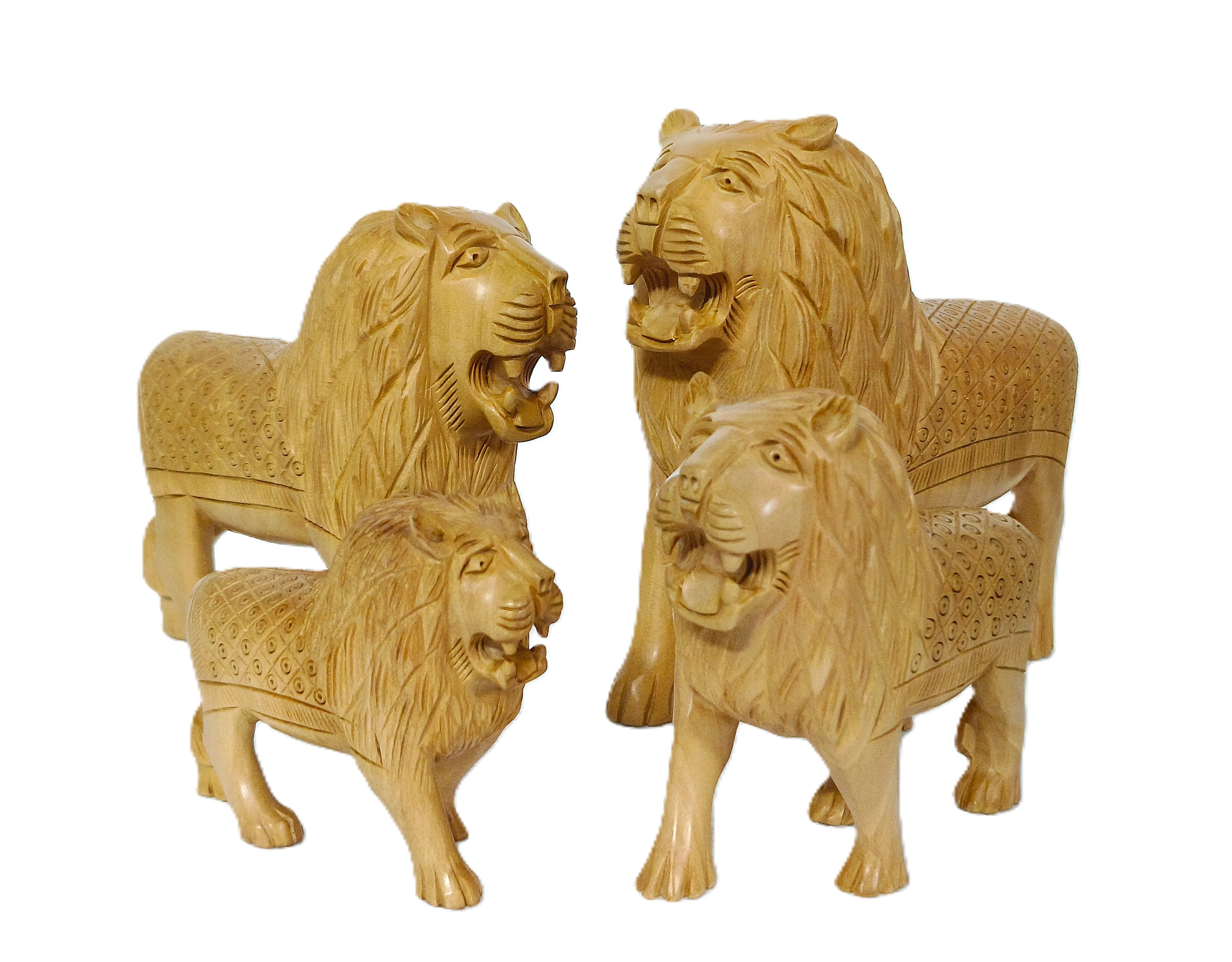 Handcrafted Wooden Lion Figurine Set – Decorative Lion Family Sculptures