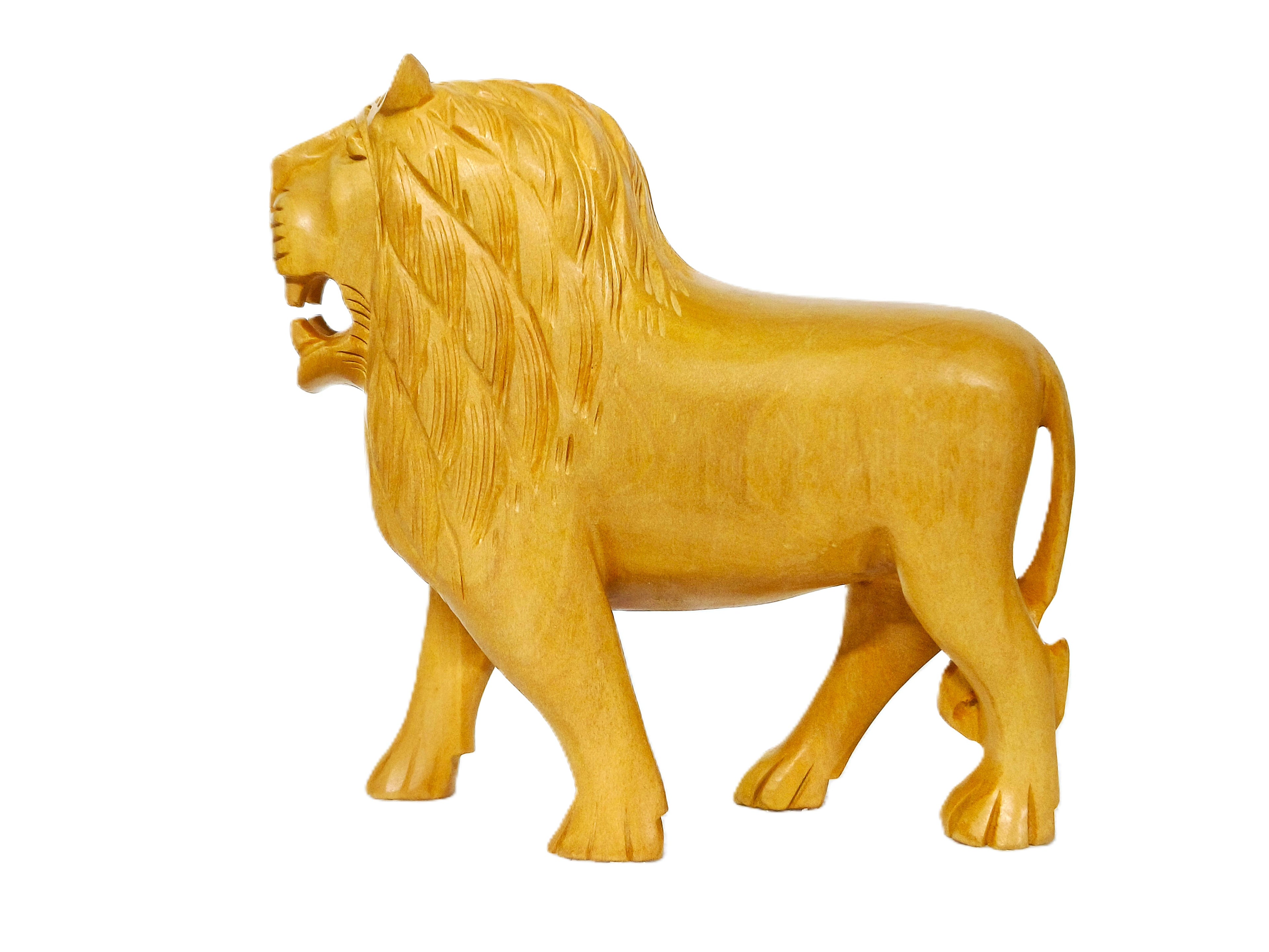 Handcrafted Wooden Lion Family Figurine Set – Decorative Wildlife Sculpture Collection